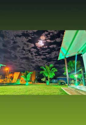 Abadiania House | Rancho Lopes lago corumba 4