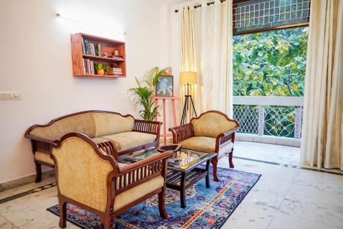 Lajpat Nagar Apartment | Rangeen Homes