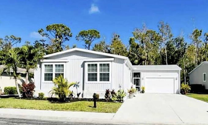 Del Tura House | Rare 3-bedroom home located in a beautiful, gated, 55+ community!