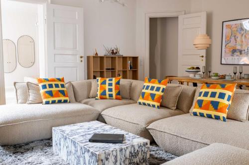 Nyhavn - Amalienborg Apartment | Rare 4BR Apartment w Unique Details in CPH City