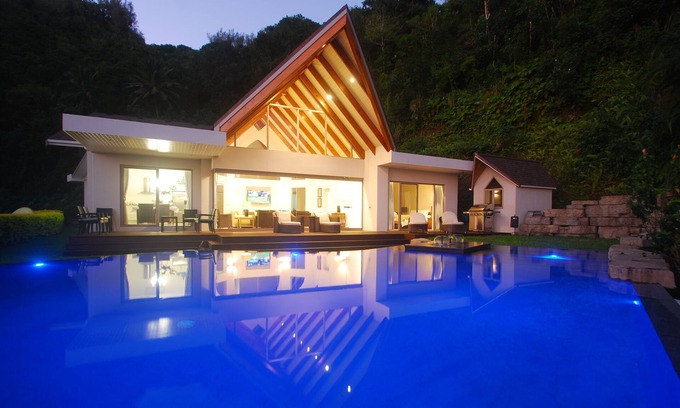 Tapere of Titikaveka House | Rarotonga's Finest Executive Holiday Home Rental