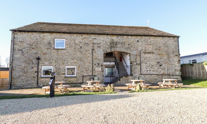 Fourstones Near Bentham Cottage | RATHMELL, pet friendly, with pool in Long Preston
