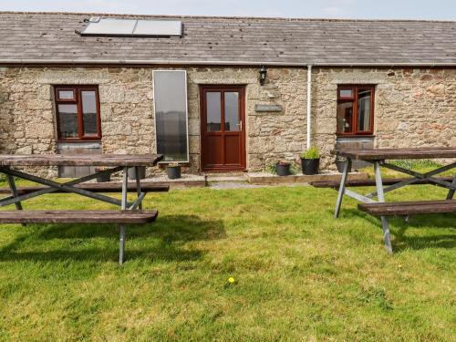 Stenalees House | Ravens Croft