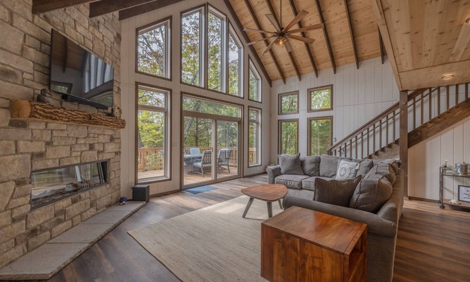 Innsbrook Ski Chalet | Raynor Shine Chalet by Innsbrook Vacations!