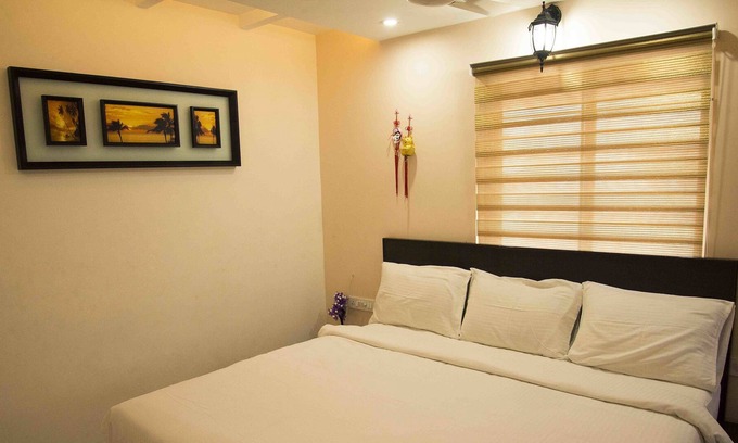 Pallavaram Hotel | RD TOWERS