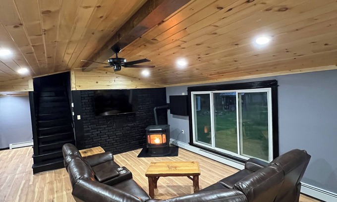 Lock Haven House | READY TO RENT! Renovated Property with Prime Pine Creek Area Location