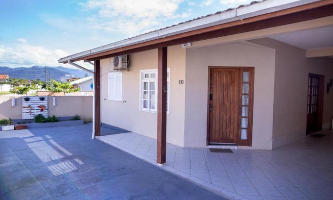Palhoca House | Recanto do Mar Pinheira