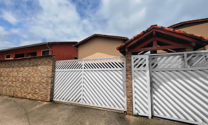Jardim Ana Maria House | Recanto do Pitty "Condominio Village de Carmeo"