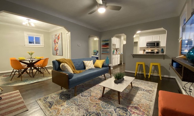 Ferndale House | Recently remodeled, comfy two bedroom house sleeps four, plus office.
