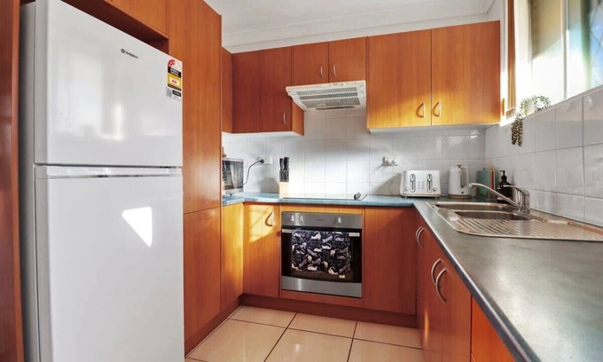 Newmarket Apartment | Recharge on Garden I Cafes & Comfy Quarters