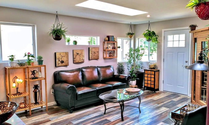 Port Angeles East House | Reconnect ~ Relax ~ Rejuvenate ~ Explore ~ Larch Avenue Getaway