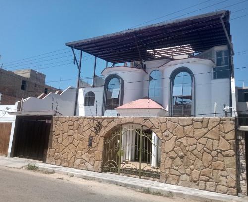 Trujillo House | Recreo Beach