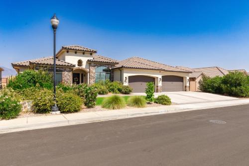 Hurricane House | Red Desert Villa - Main House