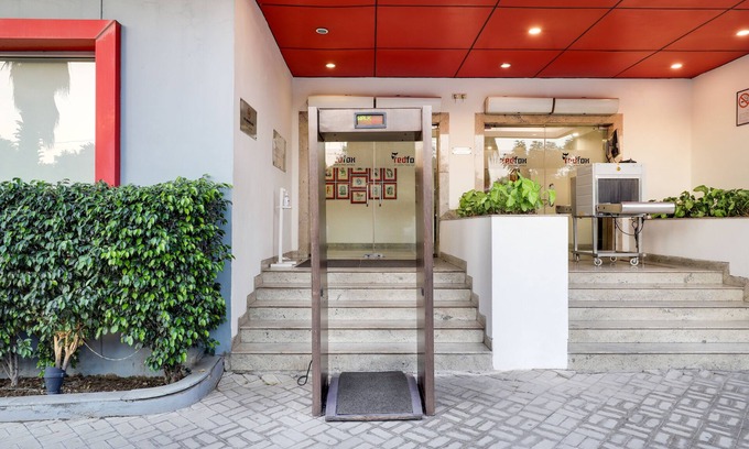 Mayur Vihar Phase III Hotel | Red Fox by Lemon Tree Hotels, East Delhi