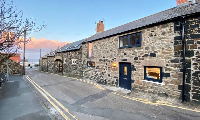 Craster House | Red Herring - Two Bedroom House, Sleeps 4