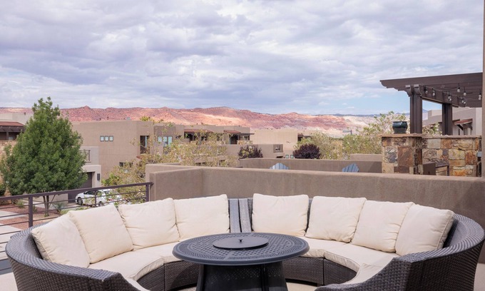 St. George Villa | Red Rock Getaway at The Ledges *Resort Amenities Included!*