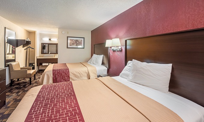 Anderson Hotel | Red Roof Inn Anderson, IN
