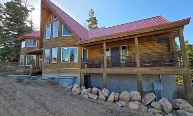 Tollgate Canyon House | Red Roof Inn Near Park City