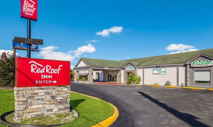 Richmond Hill Hotel | Red Roof Inn Savannah – Richmond Hill / I-95