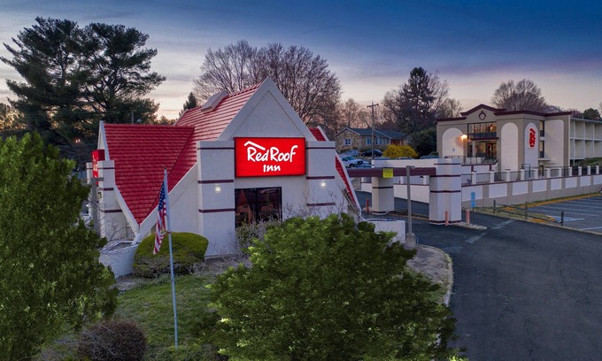 Warrenton Hotel | Red Roof Inn Warrenton