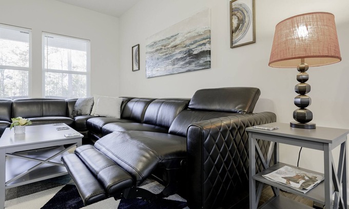 Chapin House | Red Rooster of Chapin
