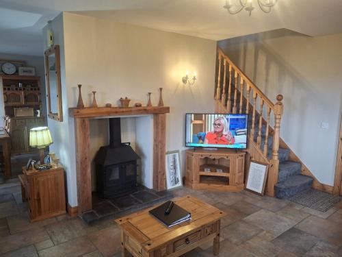 Carnlough House | Redbrae cottage