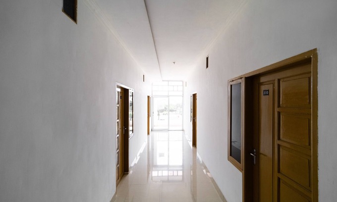 Panakkukang House | RedDoorz near Makassar Town Square 2