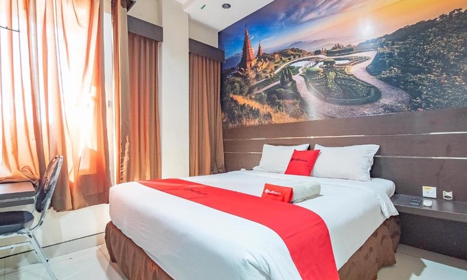 Palangkaraya Hotel | RedDoorz near Stadion Sanaman Mantikei