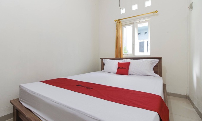 Palangkaraya Hotel | RedDoorz near Universitas Palangkaraya