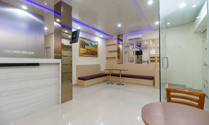Palembang House | RedDoorz Plus near RS RK Charitas 2 Palembang