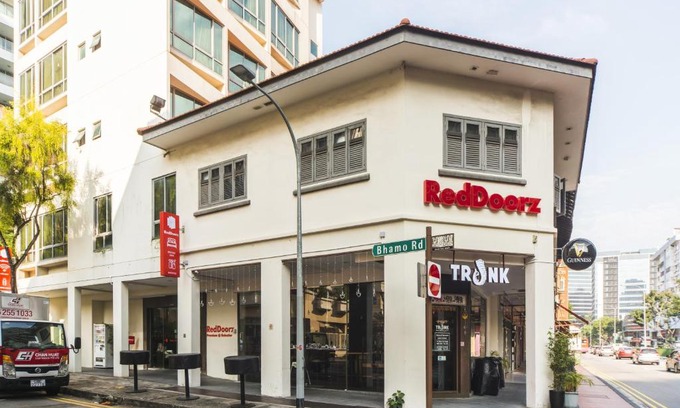 Thomson Road Hotel | RedDoorz Premium at Balestier