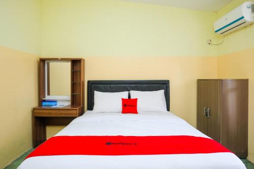 Central Yogyakarta Hotel | RedDoorz Syariah at Omah Pathok Malioboro
