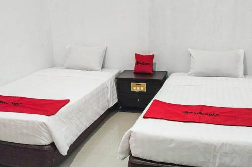Batam Hotel | RedDoorz Syariah at Sayang Ibu Village Nongsa Batam