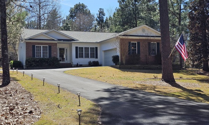 Seven Lakes House | Reduced & Available for US OPEN! Seven Lakes North community, golf, swimming +
