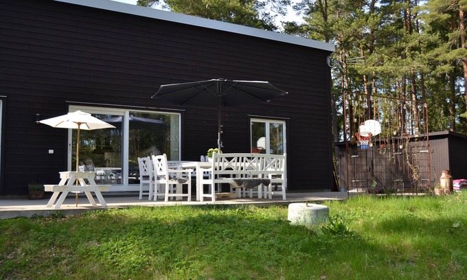 Nacka Municipality Villa | REDUCED PRICE!Modern house. Unique unspoilt location near Stockholm, lake and archipelago