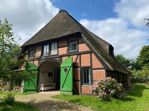 Suesel House | Reet-Cottage Nahe der Ostsee