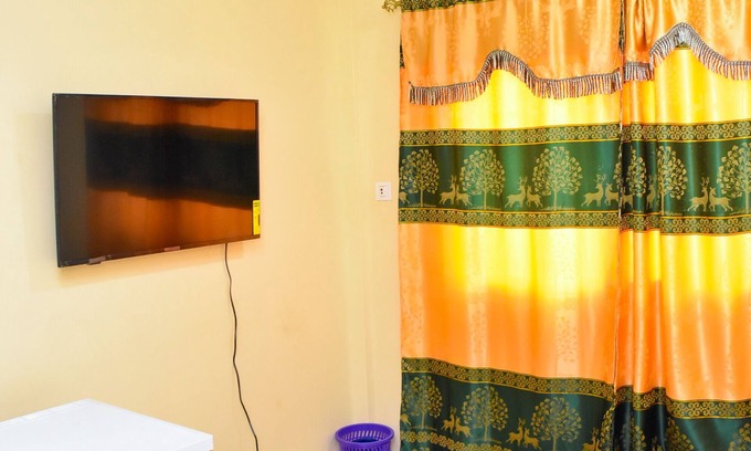 Ouagadougou House | (Ref103)PEACEFUL , SECURED 2 FURNISHED BEDS AT CENTER OF OUAGA,BURKINA FASO.