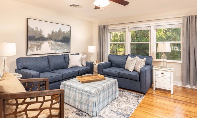 Pigeon Point House | Refinished 3-BR Lowcountry Retreat