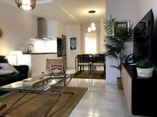 San Cristobal de La Laguna Apartment | Refugio de estilo y tranquilidad en La Laguna de MembrilloSuites
