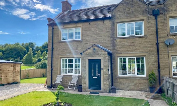 Newton-in-Bowland House | Refurbished and modernised 3 bedroom cottage.