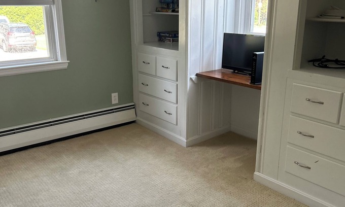 Narragansett House | Refurbished Cape with air close to beach with great outdoor amenities