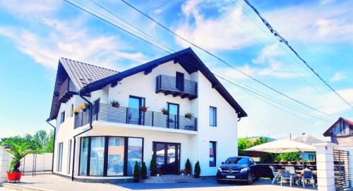 Sighetu Marmatiei House | Regal Guest House