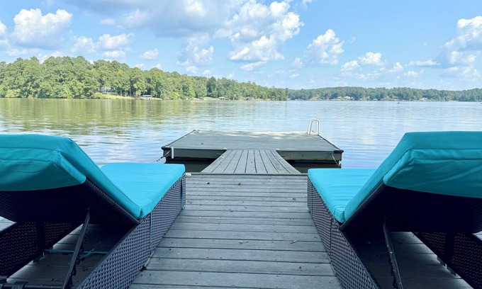 Jackson Cottage | Regal's Cottage on the Lake
