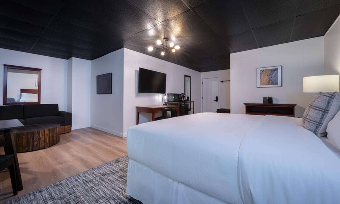 Tupper Lake Condo | Regardless of the season, there’s something for everyone at Trailhead!