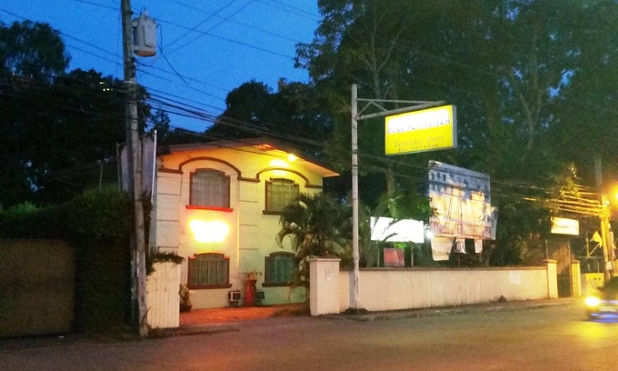 Bacolod Hotel | REGENCY PLAZA TOURIST INN
