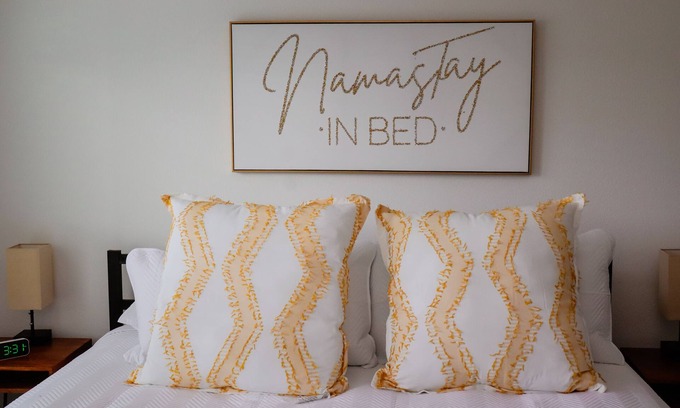 Arlington Condo | Regency Retreat