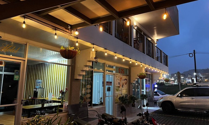 La Fortuna Hotel | Regina Hotel