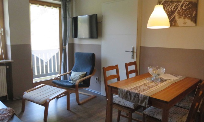 Weissenstadt Apartment | Reiterhof Finkenmühle Fewo Romano - Ferienwohnung Romano mit Balkon