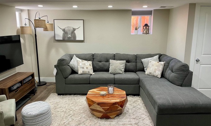 Washington Park Condo | Rejuvenate in a Renovated Wash Park Garden House