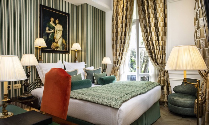 Quartier de la Monnaie Hotel | Relais Christine